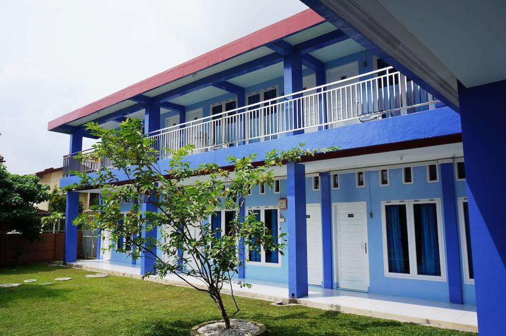 Kenari Residence Pekanbaru Exterior photo