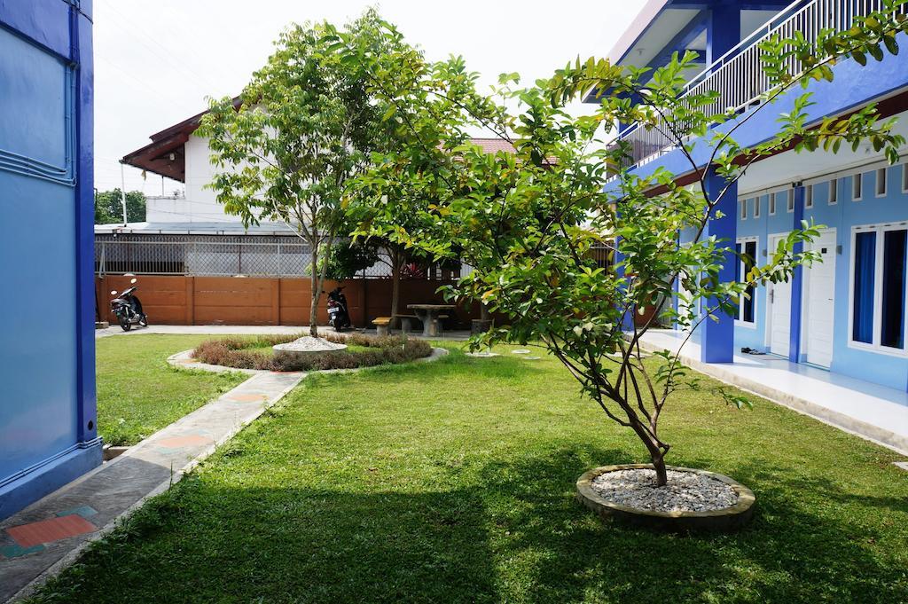 Kenari Residence Pekanbaru Exterior photo